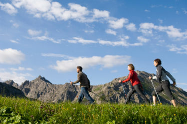 Nordic Walking im Wellness-Urlaub