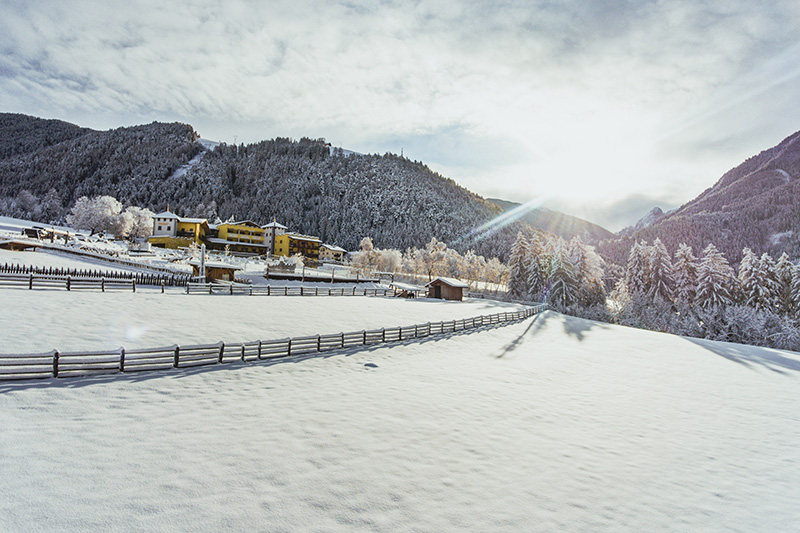 Winterurlaub im Vitalpina & Naturidyll Hotel Bergschlössl in Lüsen