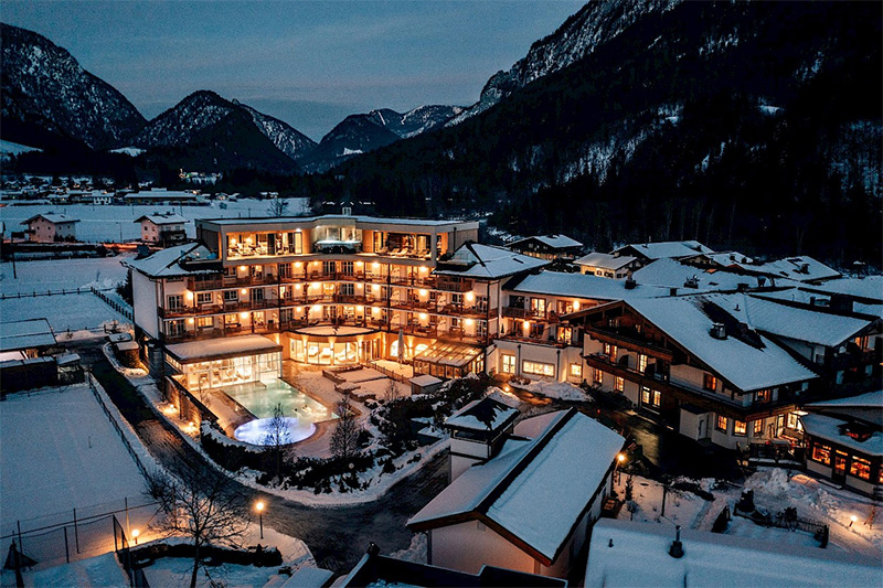 Winterurlaub im 4-Sterne Superior Hotel Post Family Resort