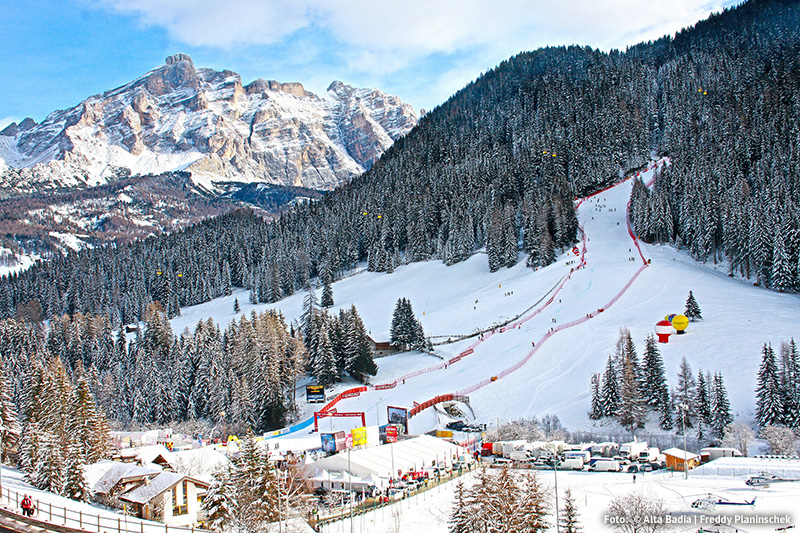 Jeden Dezember finden in Alta Badia zwei Alpine Ski-Weltcup Rennen der Herren auf der Gran Risa Piste in La Villa statt