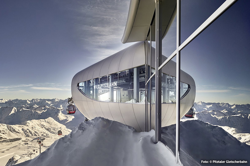 Skigebiet Pitztaler Gletscher und Rifflsee in Tirol
