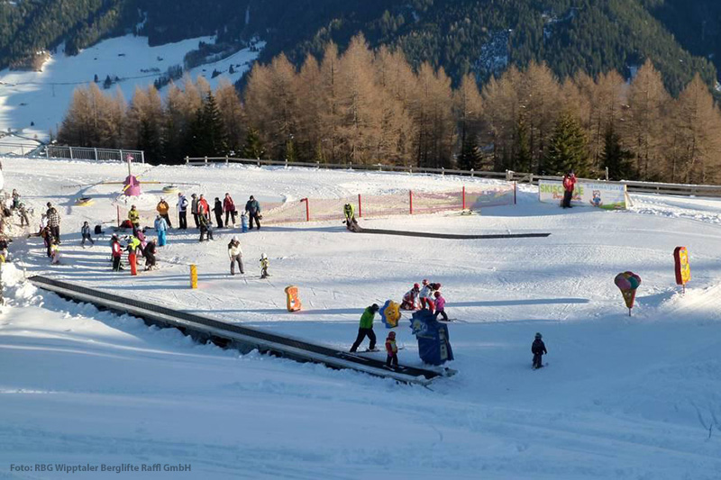 Kinderskiland im Skigebiet Bergeralm, Wipptal - Tirol