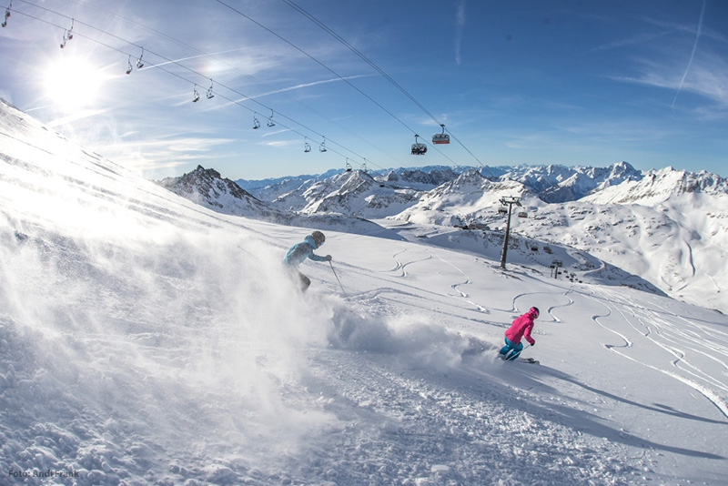 Skifahren im Skigebiet Mölltaler Gletscher