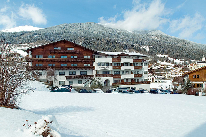 Winterurlaub im 4-Sterne Hotel Forer in Serfaus Fiss Ladis