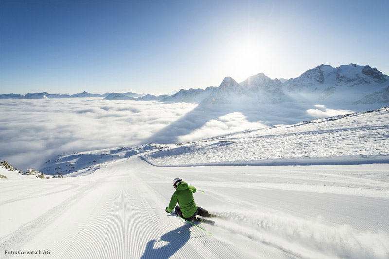 Frisch präparierte Pisten im Skigebiet St. Moritz - Corvatsch