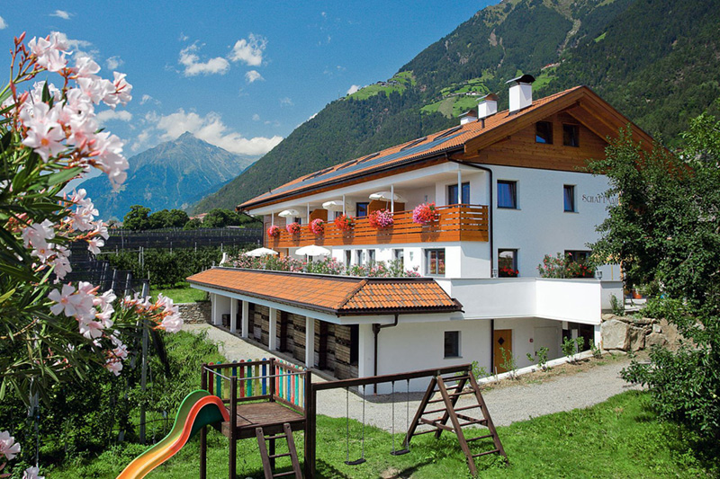 Appartements Schattmair Hof in Dorf Tirol bei Meran