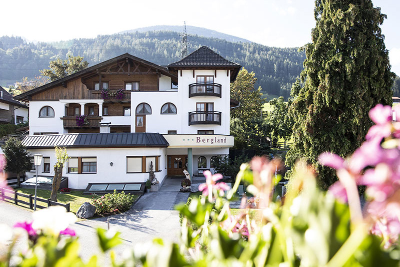 Sommerurlaub im Ferienhotel Bergland in der Ferienregion Pitztal in Tirol