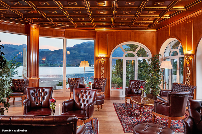 Genieße das Ambiente des Grand Hotels mit seinem prunkvoll-elegantem Komfort