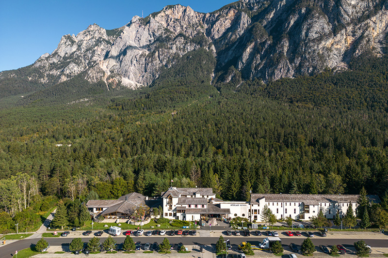 Hotel Südrast Dreiländerecke am Naturpark Dobratsch