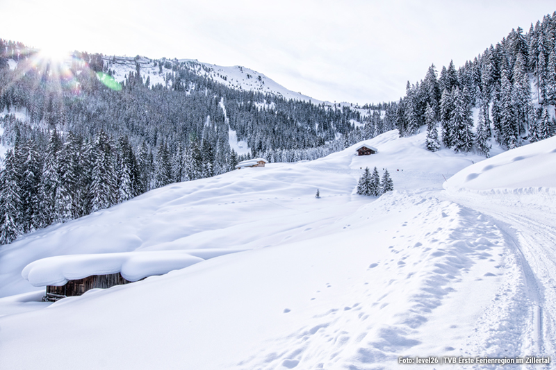 Sportlich, fordernd und ganz nah am Berg: Skitouren erschließen die Bergwelt abseits der Pisten