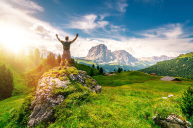 Entfliehe der Sommerhitze in den Dolomiten